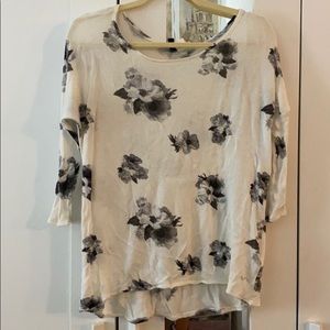 Light white sweater with pretty floral pattern